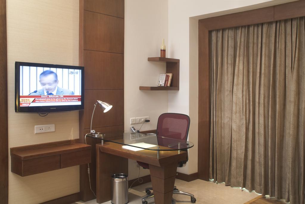 Savoy Suites Greater Noida Dış mekan fotoğraf